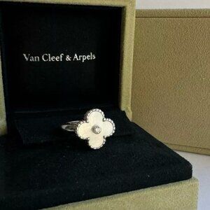 VCA Van Cleef & Arpels Ring Vintage Alhambra 18K White Gold Diamond MOP Size 7